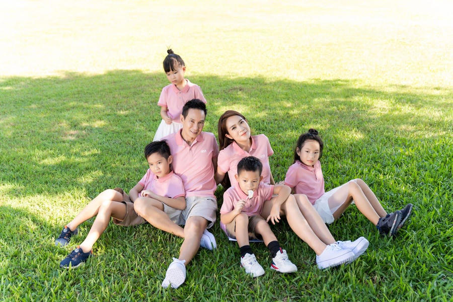 Với YODY Kids, thời trang không chỉ là sản phẩm may mặc thông thường mà còn là yếu tố gắn kết gia đình vì trẻ em là trung tâm của mọi sự quan tâm.