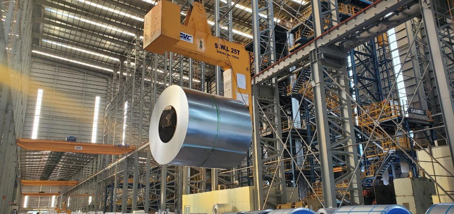 Tôn mạ kẽm Hoà Phát đáp ứng tiêu chuẩn quốc tế, đảm bảo tuổi thọ công trình, được doanh nghiệp FDI đặc biệt ưa chuộng