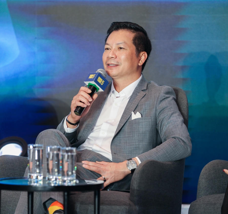 Shark Phạm Thanh Hưng.