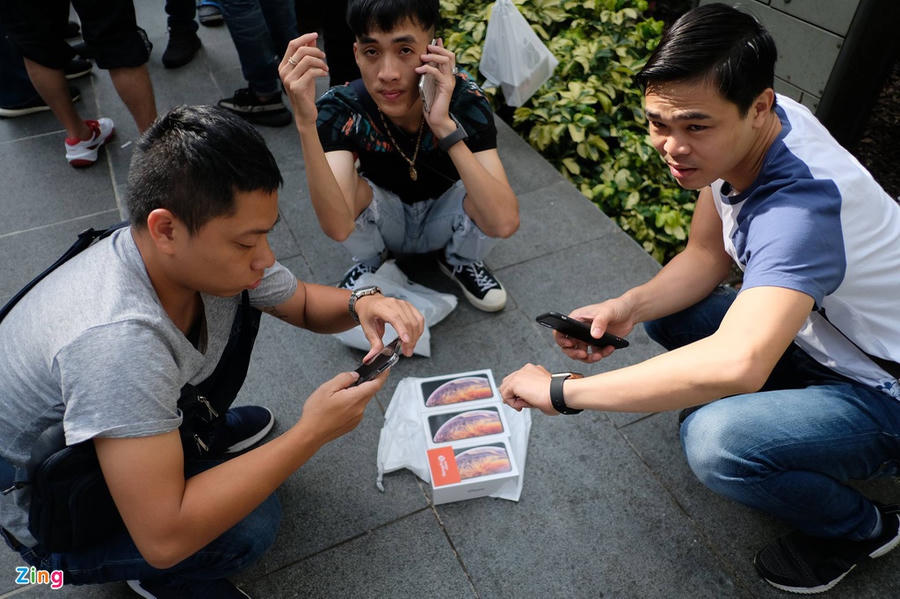 iPhone là loại hàng hóa công nghệ được bán dưới hình thức xách tay phổ biến nhất tại Việt Nam.