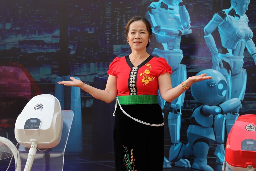 Chị Tạ Thị Thắm