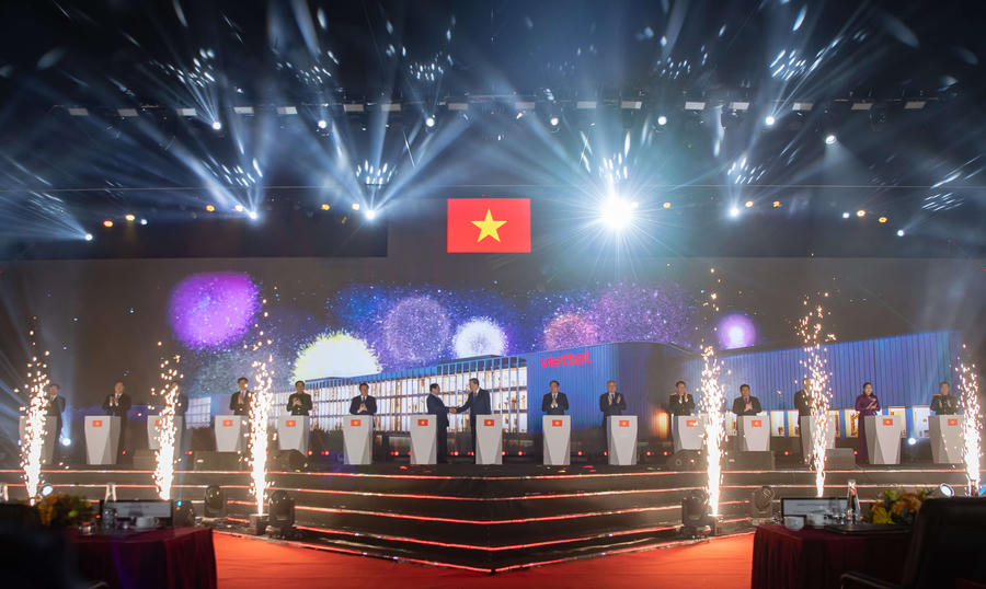 Lễ Khởi công nhà máy chế tạo chip bán dẫn đầu tiên tại Việt Nam.