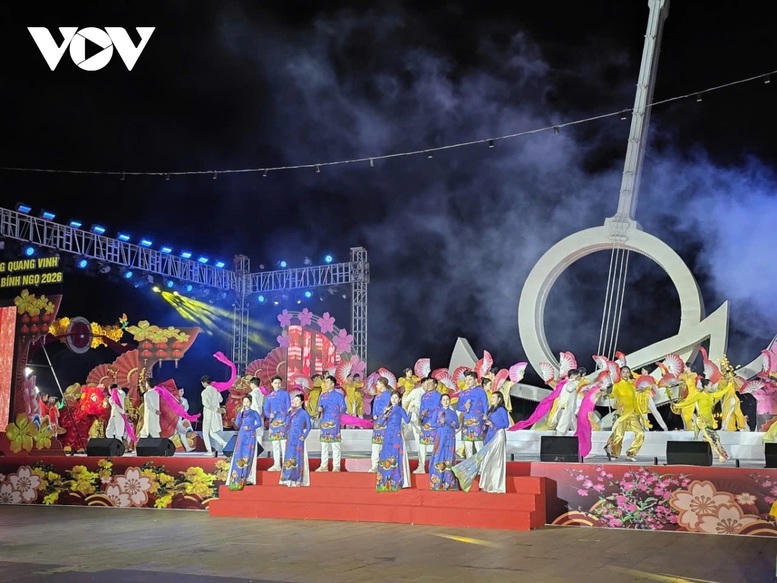 Rộn ràng không khí đón xuân trên mọi miền Tổ quốc- Ảnh 14.