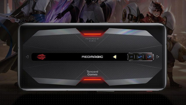 Nhắm đến đối tượng game thủ, Red Magic 6 có thiết kế