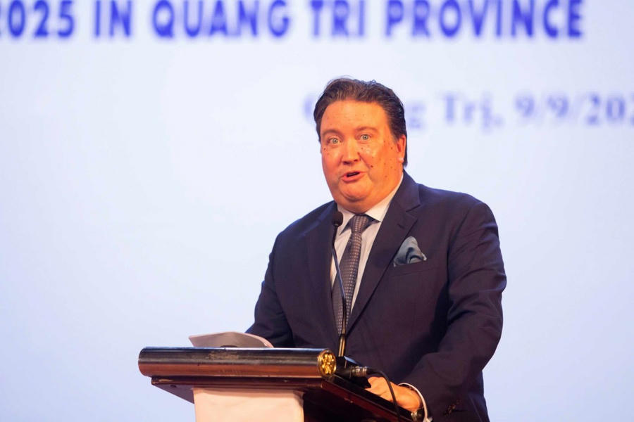 Đại sứ đặc mệnh toàn quyền Hoa Kỳ tại Việt Nam Marc Evans Knapper phát biểu tại buổi lễ. (Ảnh: H.Nguyên)
