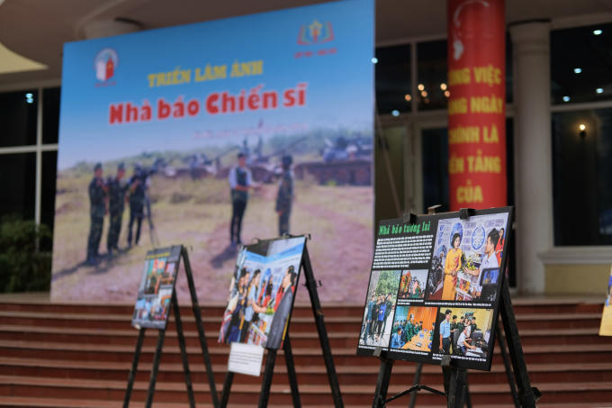 Triển lãm ảnh "Nhà báo Chiến sĩ" tại AJC Open Day 2019