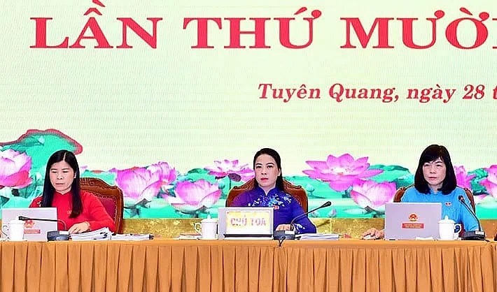 Kỳ họp chuyên đề lần thứ 13 của HĐND tỉnh Tuyên Quang thông qua nhiều nghị quyết quan trọng. (Ảnh: Báo Tuyên Quang).