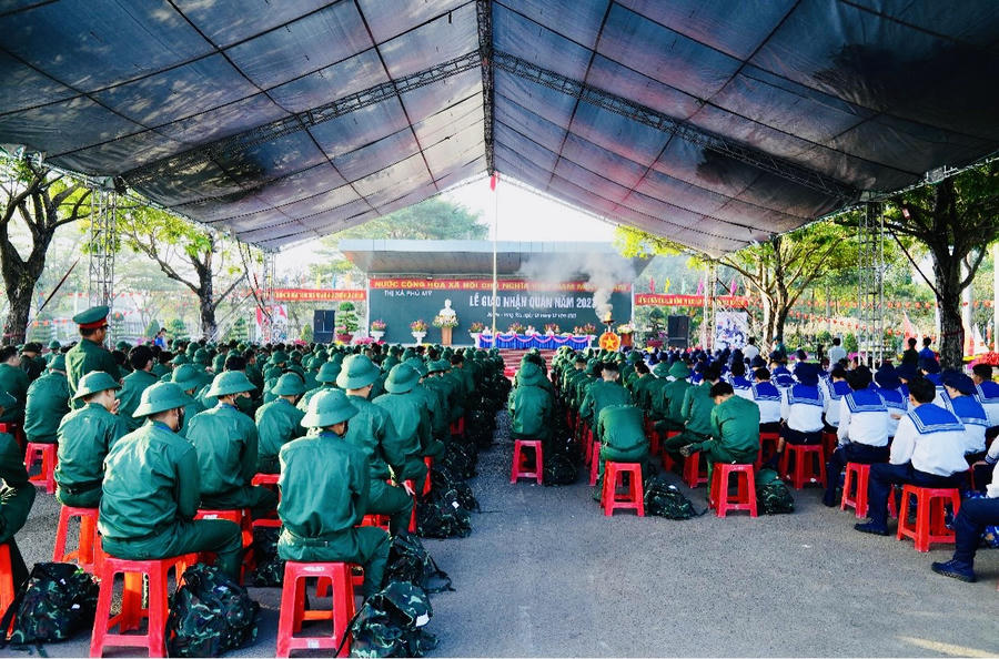 Toàn cảnh Lễ giao quân năm 2023 tại TX. Phú Mỹ, tỉnh Bà Rịa – Vũng Tàu.