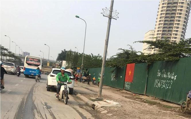 Nhiều người đang 'bỏ qu&ecirc;n' &yacute; thức khi tham gia giao th&ocirc;ng?