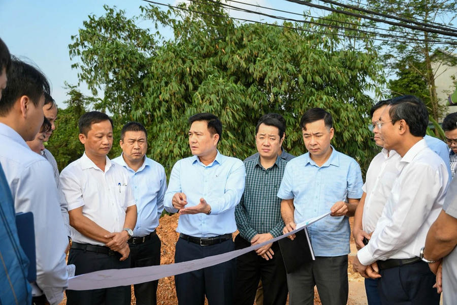Phó Chủ tịch UBND tỉnh Vũ Việt Văn chỉ đạo đẩy nhanh công tác bồi thường, GPMB Dự án Cải tạo, nâng cấp ĐT.310C, đoạn từ QL.2C đến QL.2B.