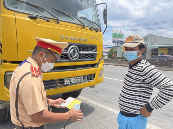 Tăng cường tuần tra, kiểm soát bảo đảm trật tự, an toàn giao thông.