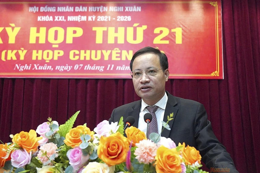 Ông Nguyễn Văn Hiếu được bầu giữ chức Chủ tịch UBND huyện Nghi Xuân. (Ảnh Hatinh.gov.vn)