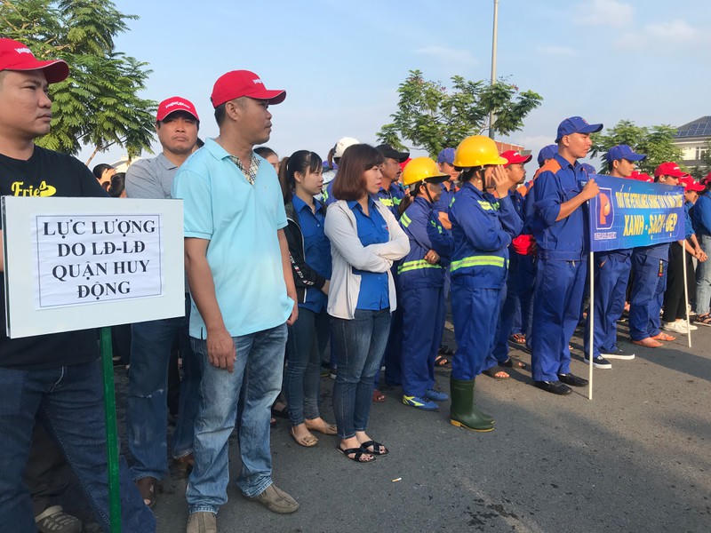 Lễ ra quân diễn ra tại Cảng cá Thọ Quang với sự tham dự của hơ 2.000 người