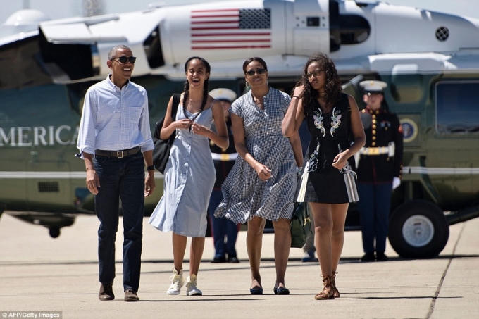 Gia đình Tổng thống Obama. (Ảnh: AFP)