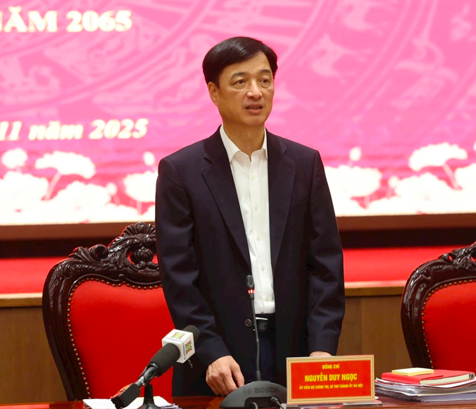 Bí thư Thành ủy Hà Nội Nguyễn Duy Ngọc phát biểu chỉ đạo tại hội nghị (Ảnh: Viết Thành).