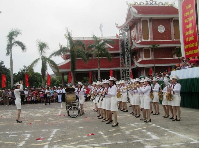 Đội kèn độc đáo.