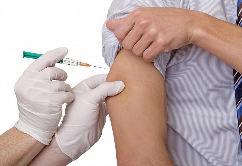 Thủ tướng Chính phủ chỉ đạo đẩy nhanh tiêm vaccine phòng bệnh sởi. (Hình minh hoạ)