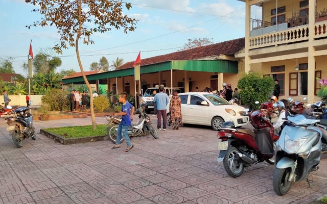Hà Tĩnh: Điều tra nguyên nhân nữ Hiệu trưởng tử vong trong phòng làm việc