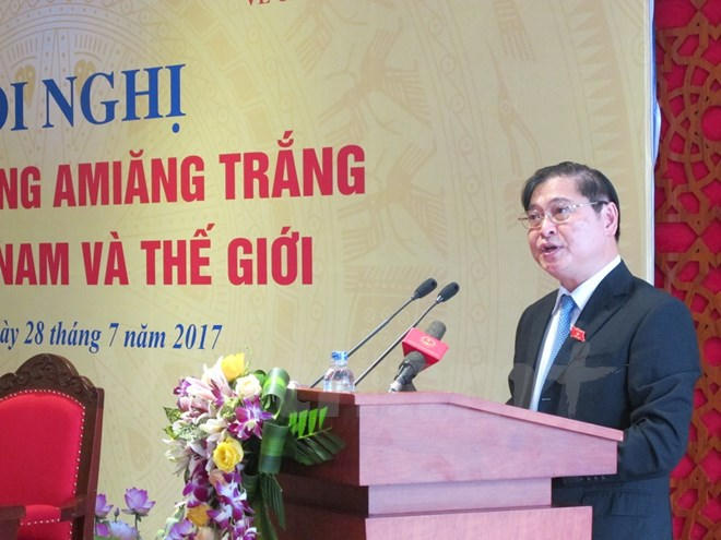 Ông Phan Xuân Dũng, Chủ nhiệm Ủy ban Khoa học, Công nghệ và Môi trường của Quốc hội đang phát biểu ý kiến. Ảnh: Đức Duy/Vietnam+