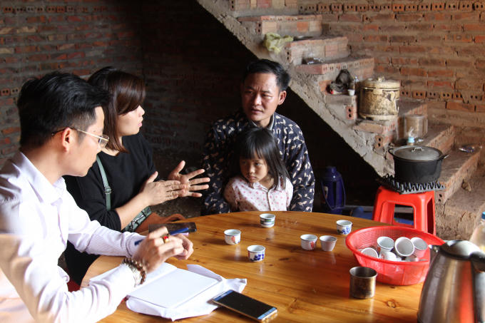 Anh Chìu Quay Héng vui vẻ chia sẻ những phong tục tập quán ăn tết của đồng bào mình với phóng viên báo Pháp Luật Việt Nam.