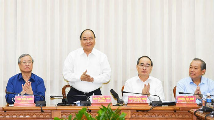 Thủ tướng Chính phủ Nguyễn Xuân Phúc phát biểu tại hội nghị.