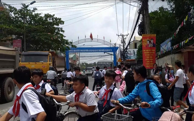 Đồng Nai: Nỗi ám ảnh mang tên “hung thần” xe ben, người dân chỉ biết kêu trời?!