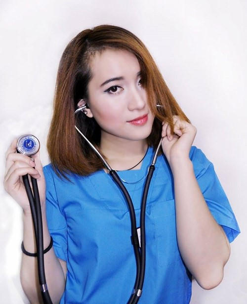 Vũ Thị Phương Anh - du học sinh tuổi tuất nổi bật tại Nga.