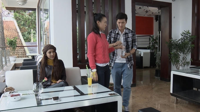 Yến Phương vướng vào chuyện tình tay ba rắc rối.