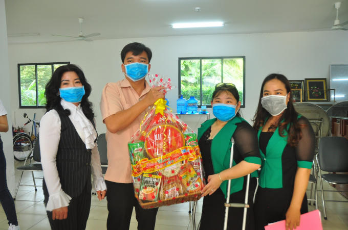 8f4a17518ee27ebc27f3