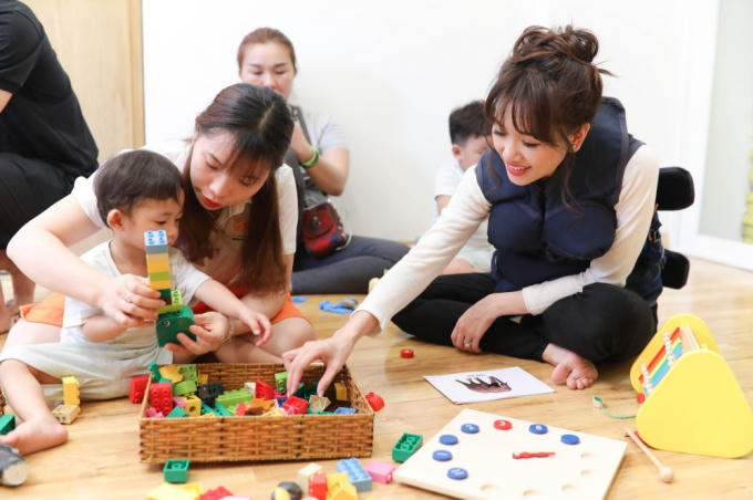 Trấn Th&agrave;nh t&igrave;m được cậu b&eacute;