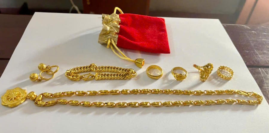 Số lượng vàng Hoàng Vũ Lập lấy trộm. (Ảnh: Công an Nghệ An)