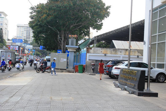 ... đã trả lại vỉa hè rộng thênh thang