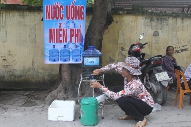 9 nuoc uong mien phi
