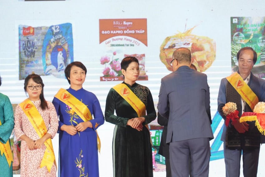 Dấu mốc quan trọng trong hành trình phát triển của doanh nghiệp.
					
				
			
			Dấu mốc quan trọng trong hành trình phát triển của doanh nghiệp.