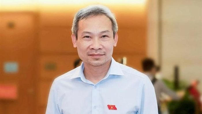 ĐBQH PHAN ĐỨC HIẾU