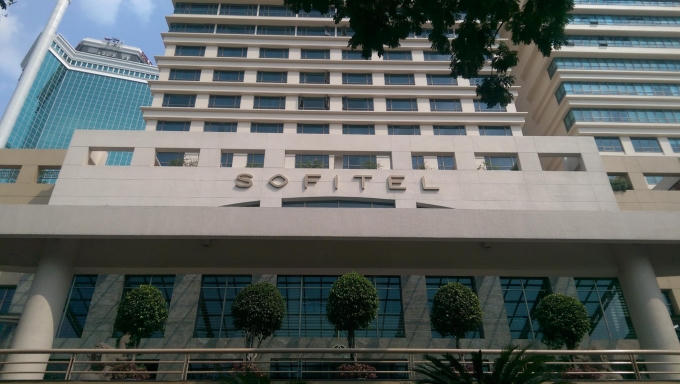 Khách sạn Sofitel liệu có thiếu minh bạch với người lao động?