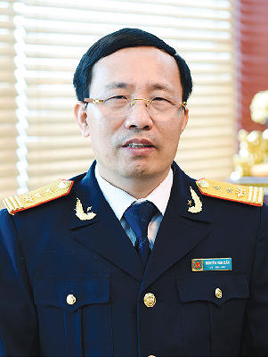 Tổng cục trưởng Tổng cục Hải quan Nguyễn Văn Cẩn.