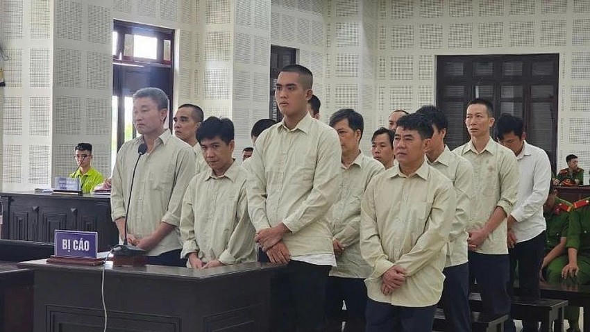 Tuyên án vụ sản xuất, buôn bán 1,6 triệu sách giáo khoa giả.