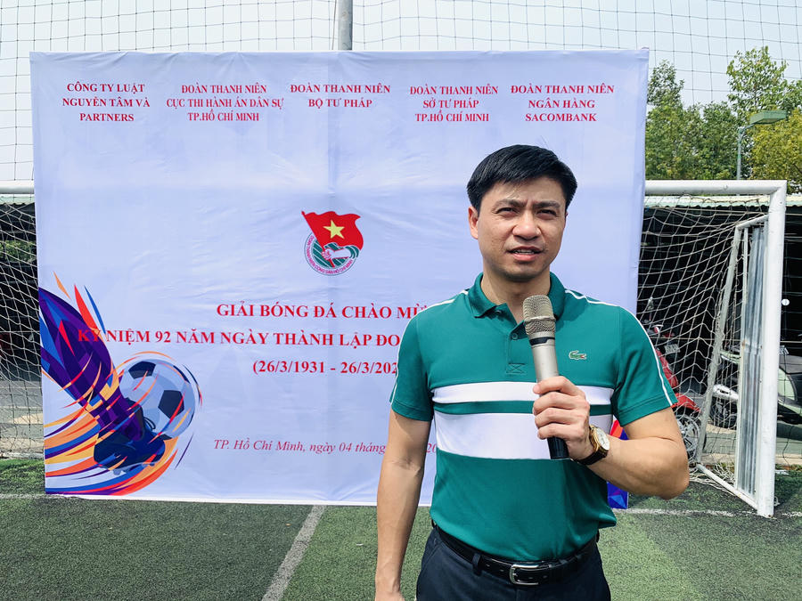 B1F3BF1A-D1F3-4516-8A67-3EE549075910.