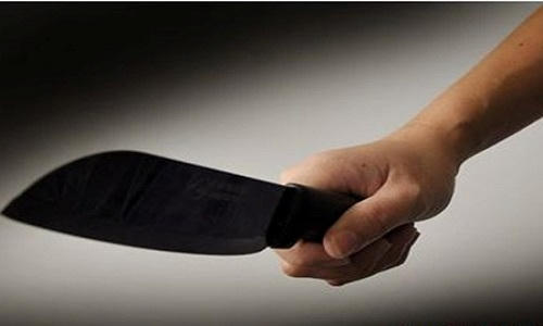 di-uong-ruou-ve-nha-cam-dao-dam-chet-bo-de1435299449-1007