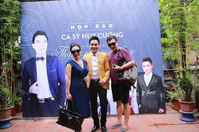 Nghệ sý ưu tú Thanh Thanh Hiền đến chúc album đầu tay của ca sỹ Huy Cường. (Ảnh: Minh Long)