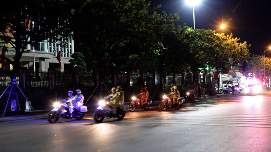 Các lực lượng ra quân tuần tra, kiểm soát