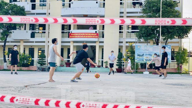 Từ trong khu cách ly: 'Tận trong đáy lòng thực sự rất xúc động và tôi đã khóc!' - ảnh 3