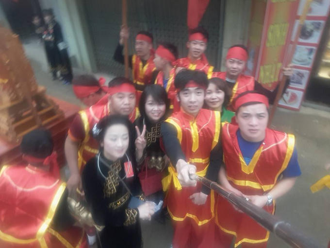 Nam thanh nữ tú tại huyện Trùng Khánh, Cao Bằng tham gia lễ hội dân gian độc đáo.
