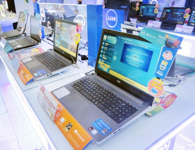 Hiện nhiều tổ chức t&iacute;n dụng li&ecirc;n kết với c&aacute;c si&ecirc;u thị, cửa h&agrave;ng điện m&aacute;y cho vay mua ti&ecirc;u d&ugrave;ng (Ảnh: N.Đ).