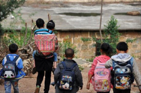 4 c&acirc;u chuyện rung động t&acirc;m can về sự hy sinh của cha mẹ