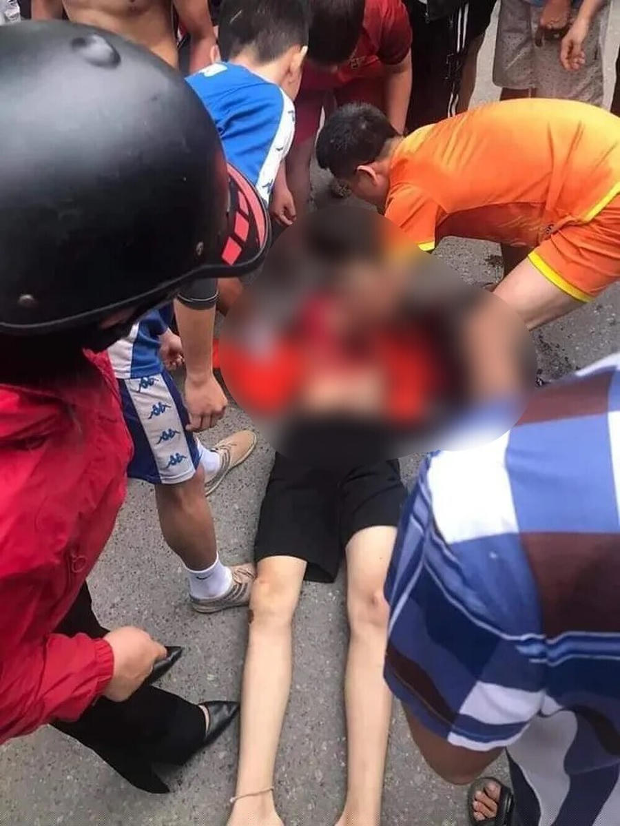 am sinh lớp 9 bị đâm tử vong. 