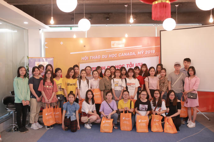 Học sinh Hà thành hào hứng trước cơ hội du học ngắn hạn tại Mỹ và Canada