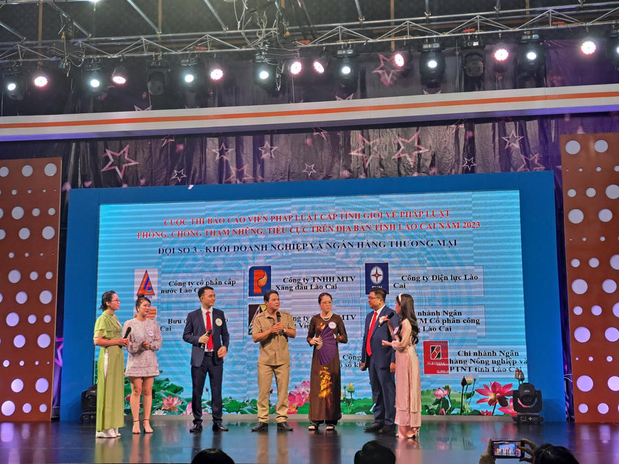 z4759971468403_84bc88e07210bbb522df55cf4596ee65