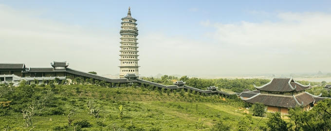 Chùa Bái Đính một điểm đến của kỳ thú của du lịch tâm linh. Ảnh: Internet